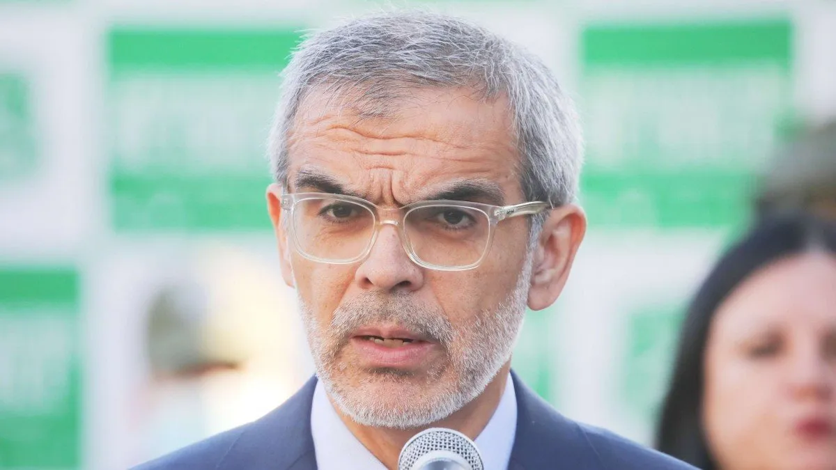 El Ministro Cordero declara el fracaso del plan Estadio Seguro en su anuncio.