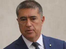 Cierre del Parque Almagro tras fiesta clandestina y agresión a guardias municipales.