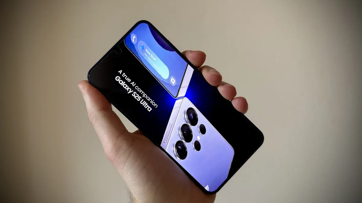 Samsung Galaxy S25+: diseño refinado y potente IA para una experiencia sobresaliente.