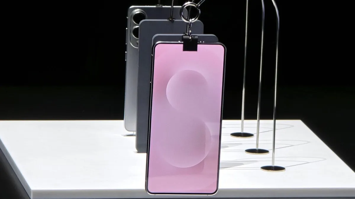 Samsung presenta el Galaxy S25 Edge