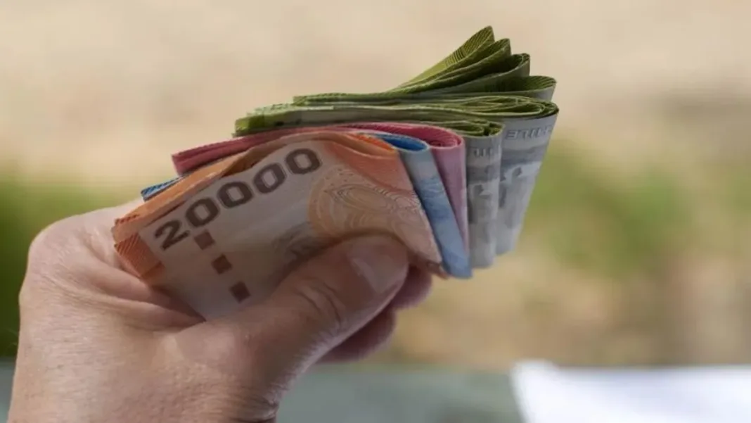 Descubre cuándo se reajustará el sueldo mínimo en Chile en 2025.