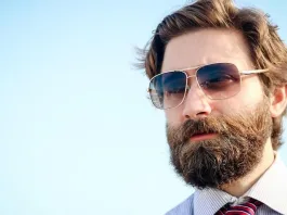 Expertos advierten sobre los peligros de los trasplantes de barba.