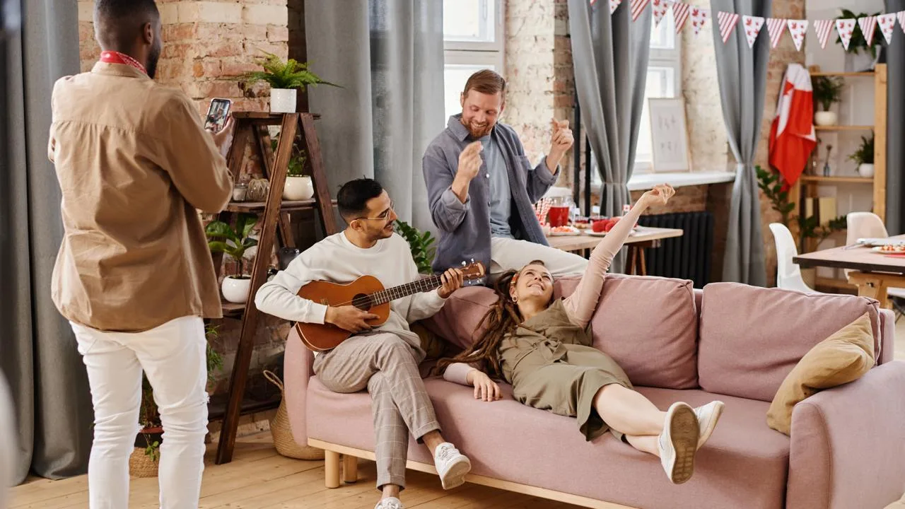 WhatsApp Image 2025-07-04 at 14.10.10 Anfitriones