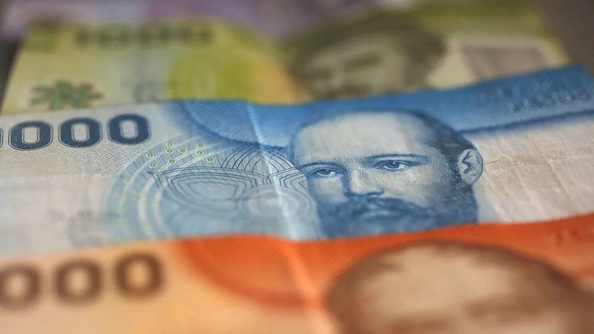 Requisitos y entidades que otorgan el Bono Bodas de Plata para parejas.