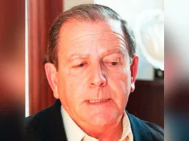 El Brigadier (r) José Zara sale de Punta Peuco tras cumplir condena por asesinato.