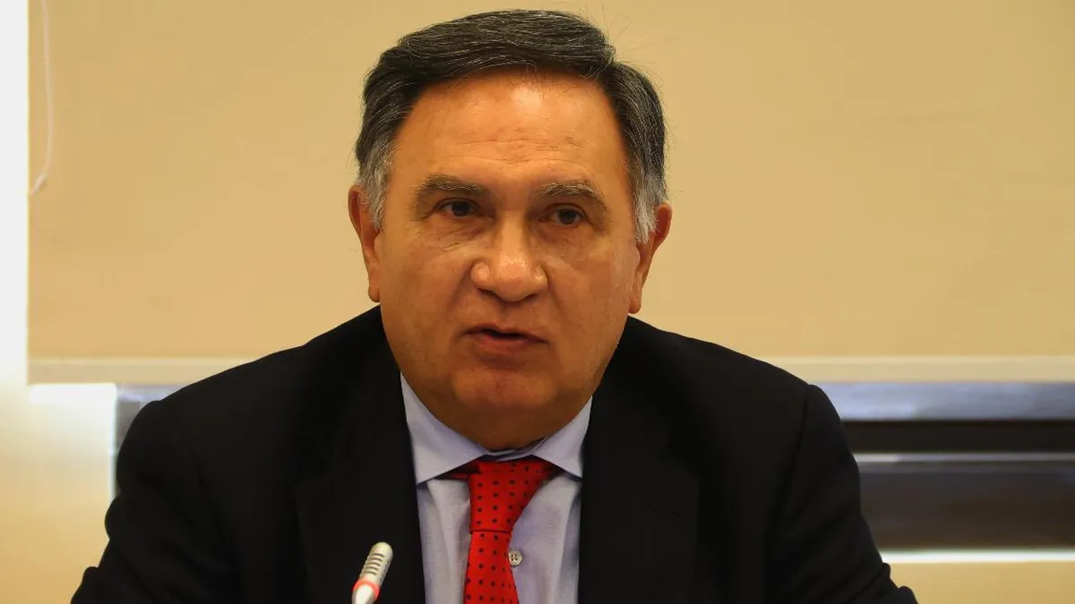 El diputado Miguel Mellado renuncia a RN y apoya a José Antonio Kast.