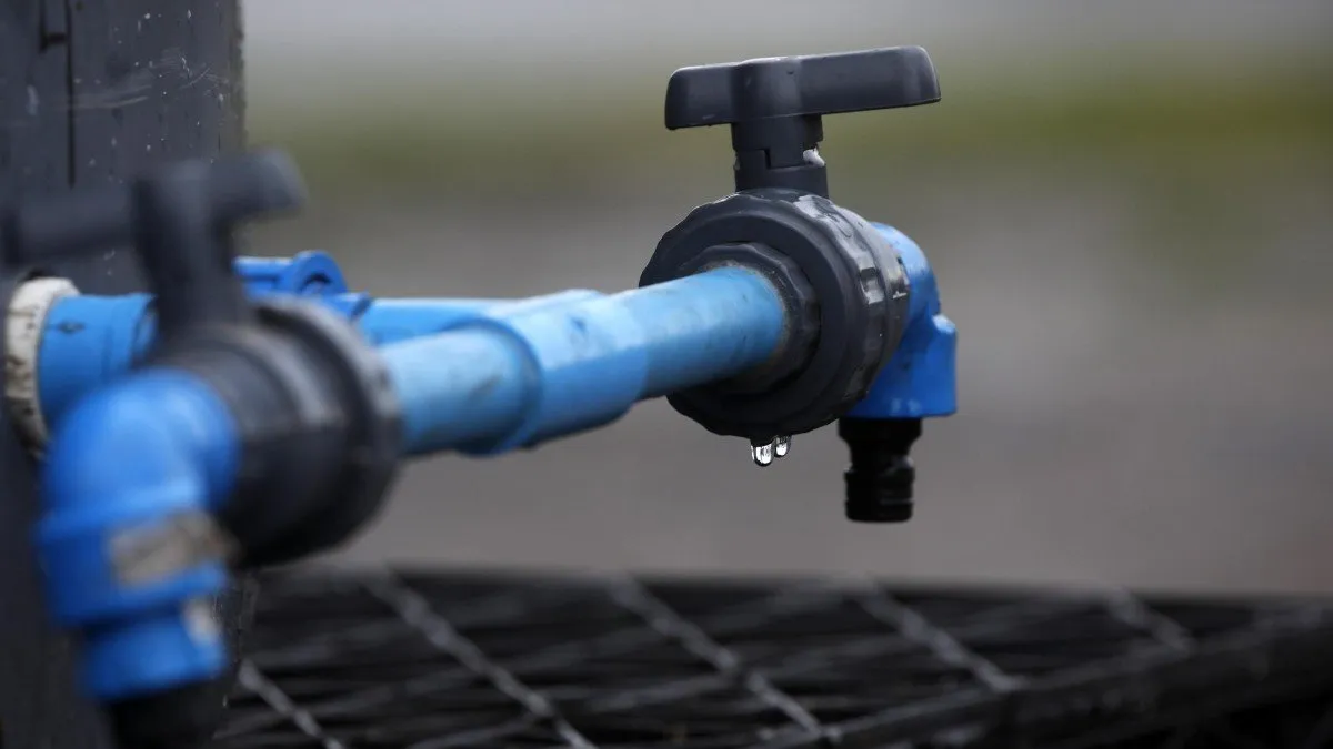 Megacorte de agua en Santiago: descubre las comunas y días sin suministro.