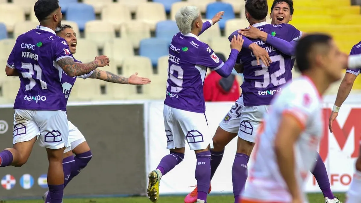 Deportes Concepción sueña tras su victoria ante Cobreloa: tabla de la Primera B actualizada.