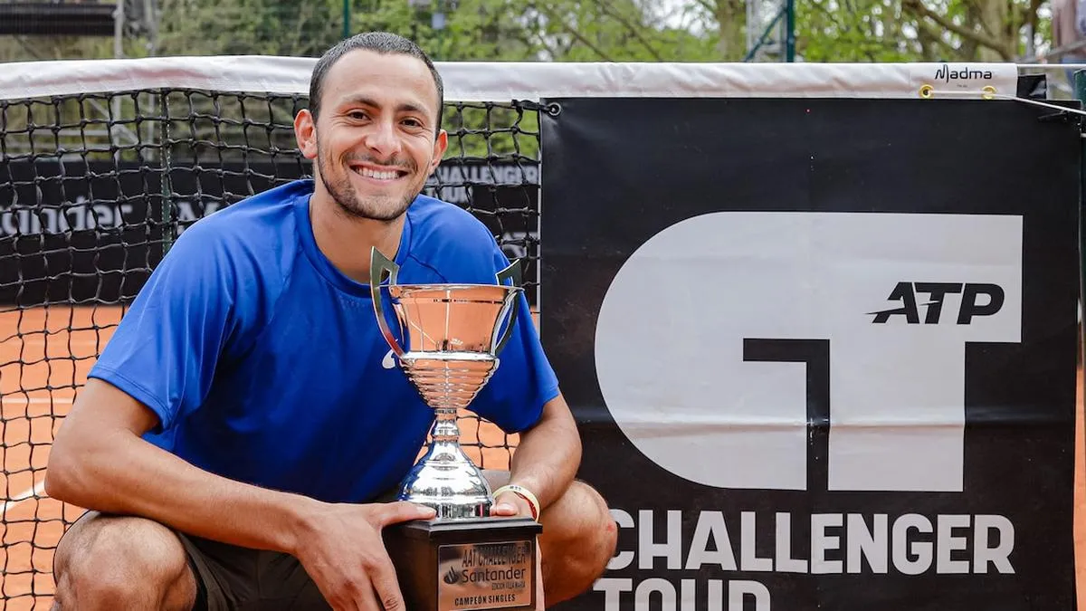 Emilio Nava se corona campeón del AAT Challenger en Villa María tras vencer a Barrena.