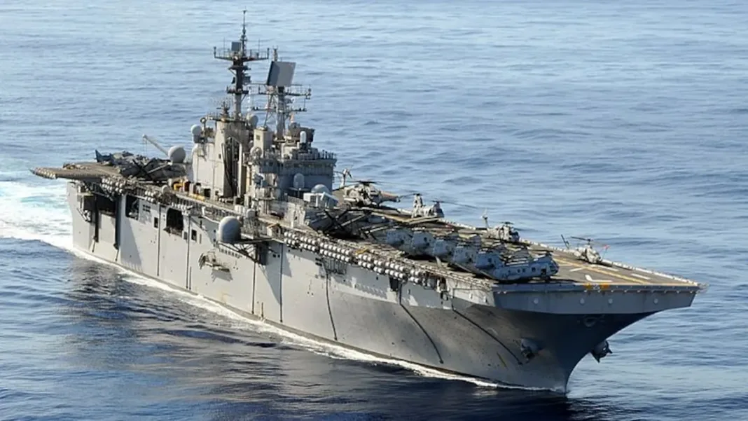 Trump busca capitalizar el desgaste de Maduro en un conflicto prolongado. Trump busca capitalizar el desgaste de Maduro en un conflicto prolongado.