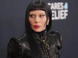 Lady Gaga cancela su concierto en Miami minutos antes de subir al escenario.