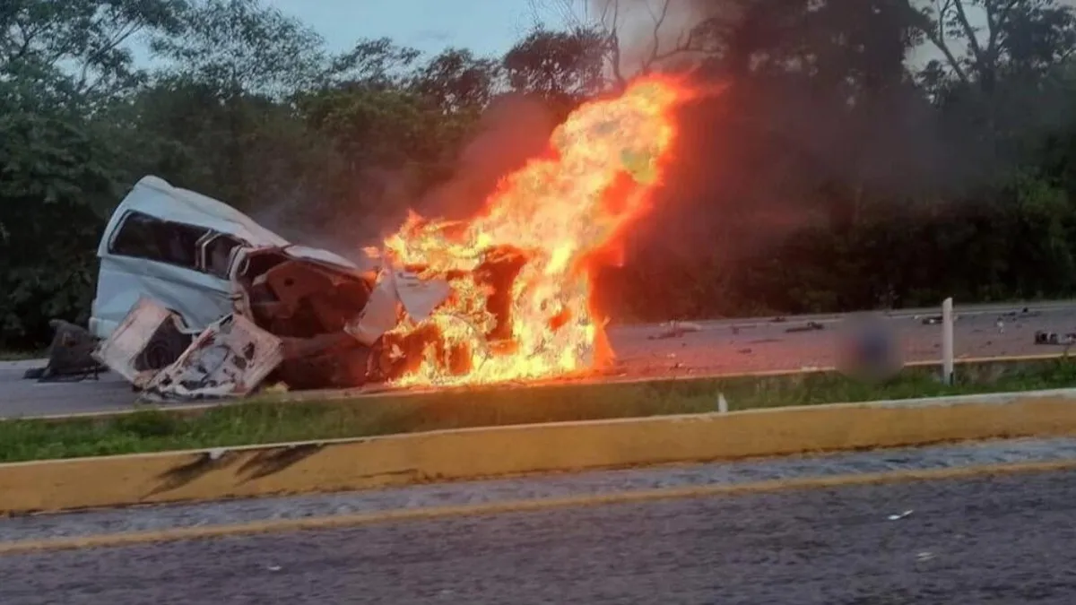 Tragedia en México: más de 15 muertos en un choque múltiple devastador.