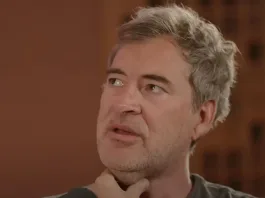 Compartir vivencias ayuda a combatir el aislamiento en la salud mental.