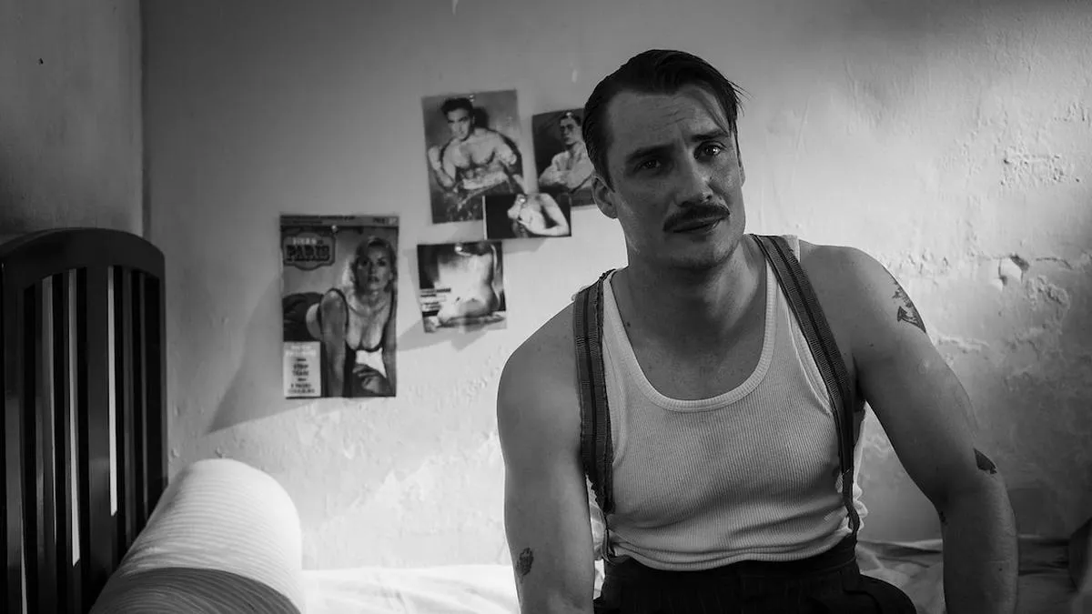 François Ozon presenta su audaz adaptación de "El Extranjero" de Camus.