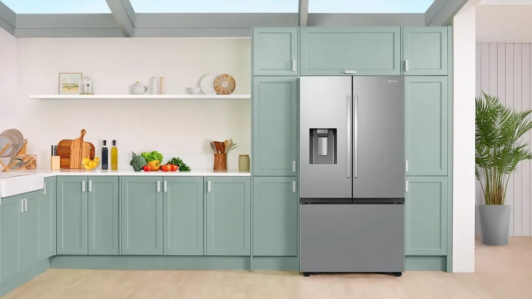 Revoluciona tu cocina con la Bespoke AI French Door de Samsung y su inteligencia artificial.