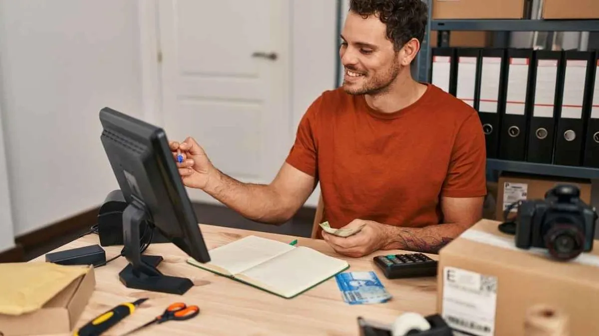 Descubre los bonos y beneficios disponibles para cesantes en septiembre.