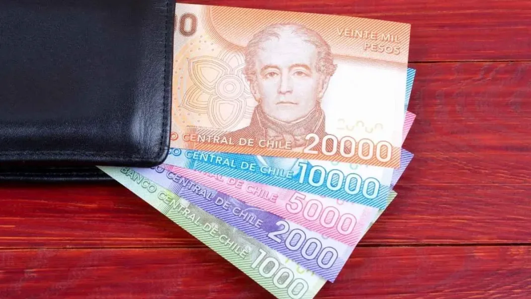 Sueldo mínimo en Chile: montos y fechas clave para 2026.