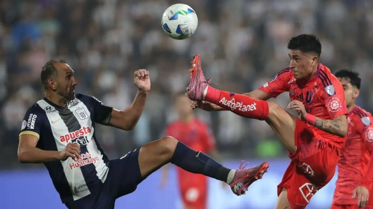 Descubre dónde y cómo ver el partido U. de Chile vs Alianza Lima en vivo.