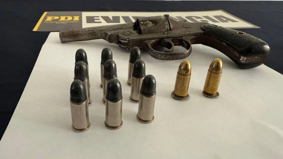 Detenidos por microtráfico de cocaína y tenencia de armas en Villa Alemana.