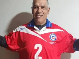 Mundialista con la Roja remata camiseta de Francia 98 para financiar operación.