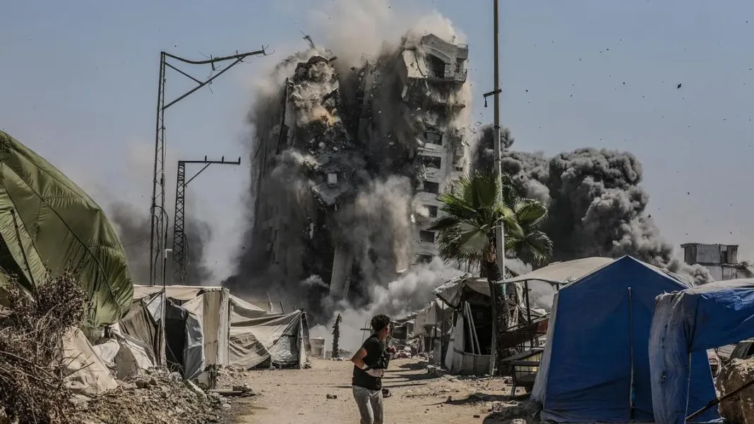 Mediadores se encuentran con Hamás antes de diálogos indirectos con Israel. Mediadores se encuentran con Hamás antes de diálogos indirectos con Israel.