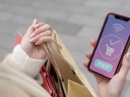 ¿Comprar en el extranjero para Navidad? Infórmate sobre el IVA que debes pagar.