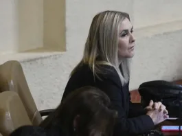 Explorando el polémico legado del Partido de la Gente en la Cámara.