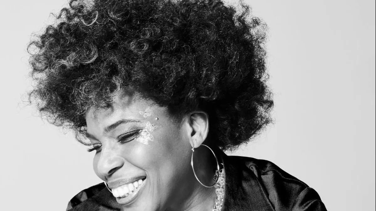 Macy Gray