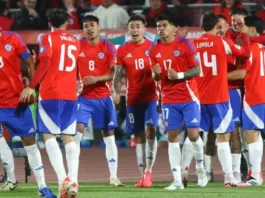 El DT renovado deja fuera la opción de dirigir a la Roja en el futuro.