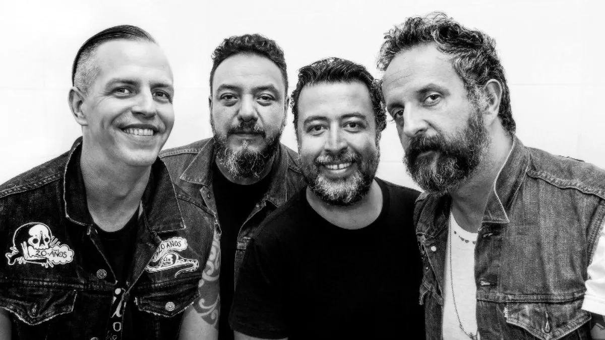 Molotov regresa a Chile para festejar 30 años en el Festival Santiago Rocks. Molotov regresa a Chile para festejar 30 años en el Festival Santiago Rocks.