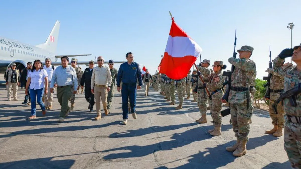 Perú declara estado de emergencia y despliega militares en la frontera con Chile. Perú declara estado de emergencia y despliega militares en la frontera con Chile.