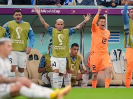 Deportes Concepción busca un mundialista uruguayo para su regreso a Primera División.