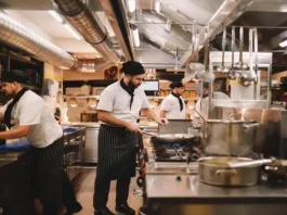 Corte de Santiago apoya la interpretación sobre el descanso en Viernes Santo.