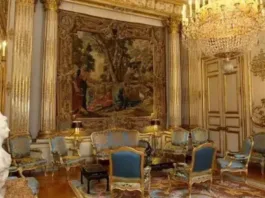 El mayordomo del Elíseo robaba vajilla de lujo para venderla en línea.