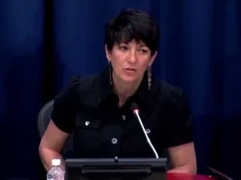 Ghislaine Maxwell: estrategias para atraer a adolescentes hacia Epstein reveladas.