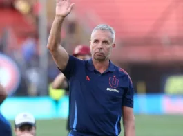 Gustavo Álvarez en su despedida local: "Agradecido de la gente