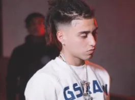 Pablo Chill-E lanza un reto a la clase política con su provocador mensaje.