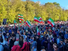 El régimen iraní se enfrenta a protestas y tensiones internacionales crecientes.