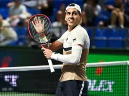 Alejandro Tabilo se prepara para su debut en el Abierto de Australia 2026.