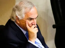 La fiscal Lorena Parra confirma imputación de Andrés Chadwick en nueva investigación.