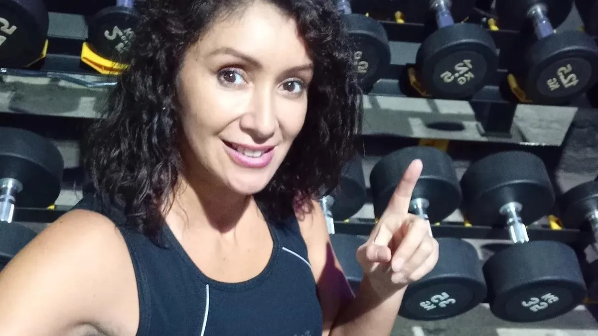 Angélica Sepúlveda rinde homenaje a la madre de Gürsel tras su fallecimiento en Turquía.