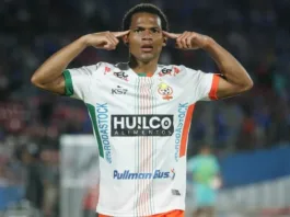 César Munder se une a Palestino