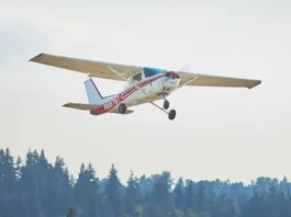 Accidente de avioneta Cessna 152 en Curacaví; piloto gravemente herido.