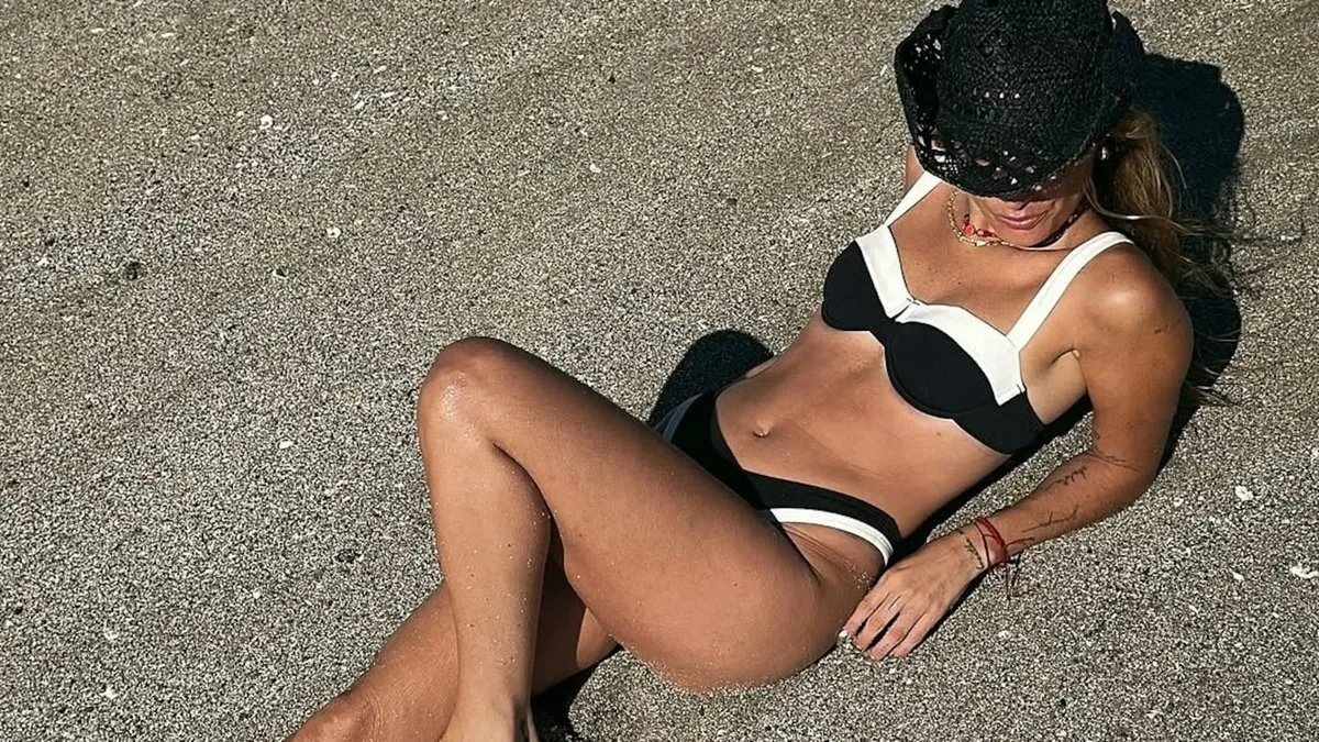 Daniela Castro se despide de 'Fiebre de Baile' por problemas de salud y embarazo.