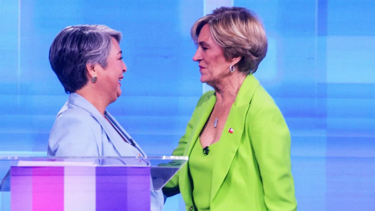 La Fiscalía de Valparaíso archiva caso de bots que atacaron a candidatas presidenciales.