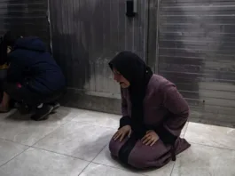 Un bebé de 12 días muere en Gaza por frío extremo