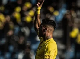 Colo Colo avanza en la contratación de Javier Méndez