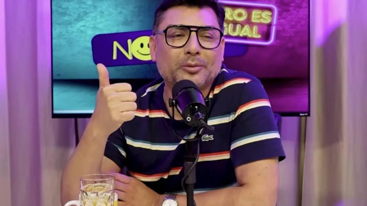 Jon Reyes toma las riendas de «No Es Lo Mismo» tras la pérdida de Andrés Caniulef. Jon Reyes toma las riendas de «No Es Lo Mismo» tras la pérdida de Andrés Caniulef.