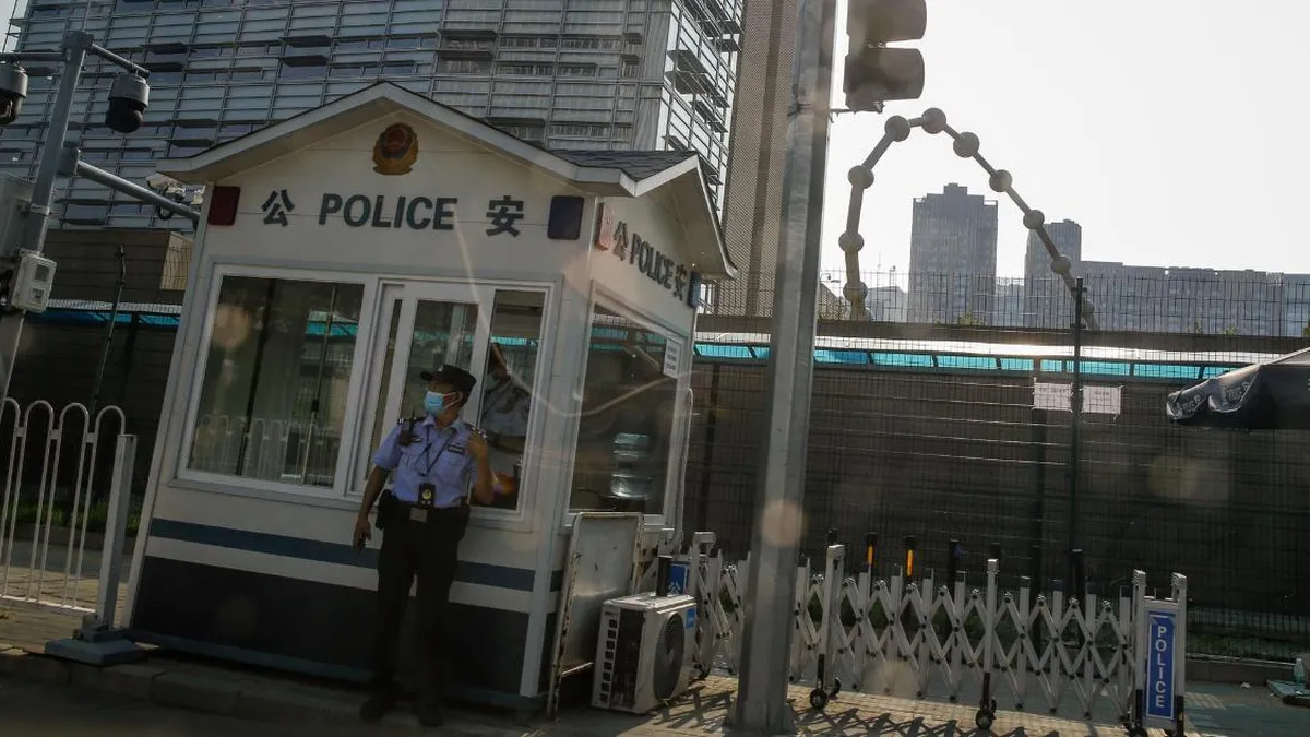 Taiwán detiene a un periodista y militares por filtraciones a China en medio de tensiones.