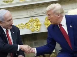 Netanyahu y Trump abordan negociaciones con Irán y la amenaza de misiles.